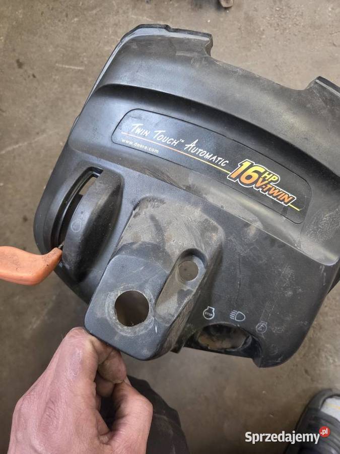 Kokpit obudowa oslona kosiarka traktorek john Wiele