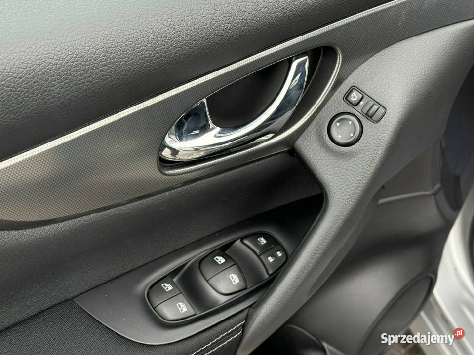 Nissan Qashqai 12DIGT 115 kurtyny powietrzne Węgrów