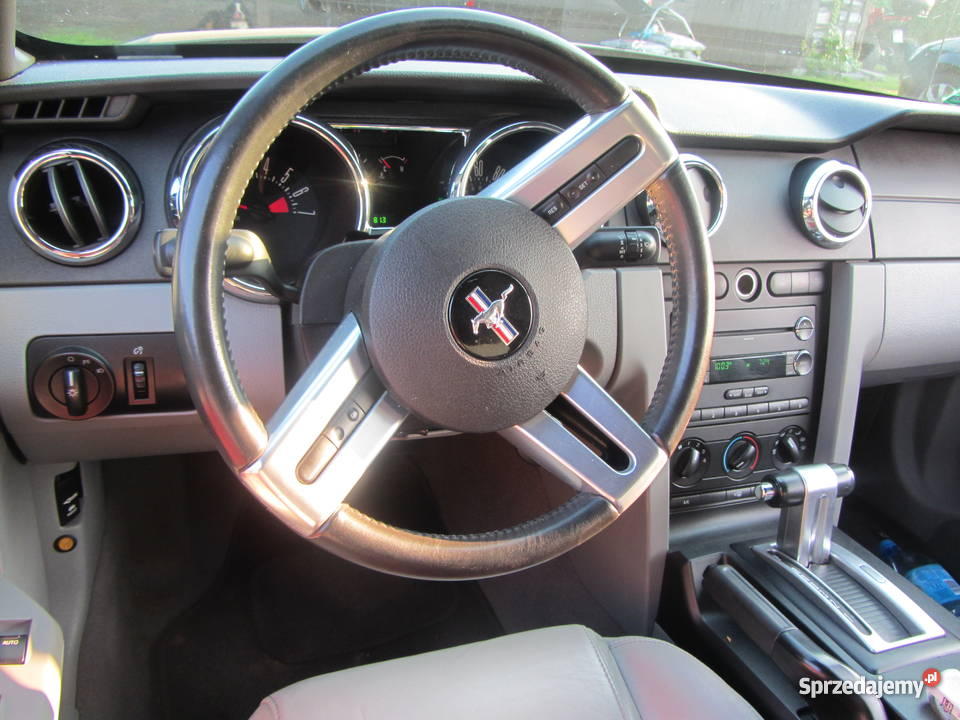 Ford Mustang Cabrio automatyczna Nędza sprzedam