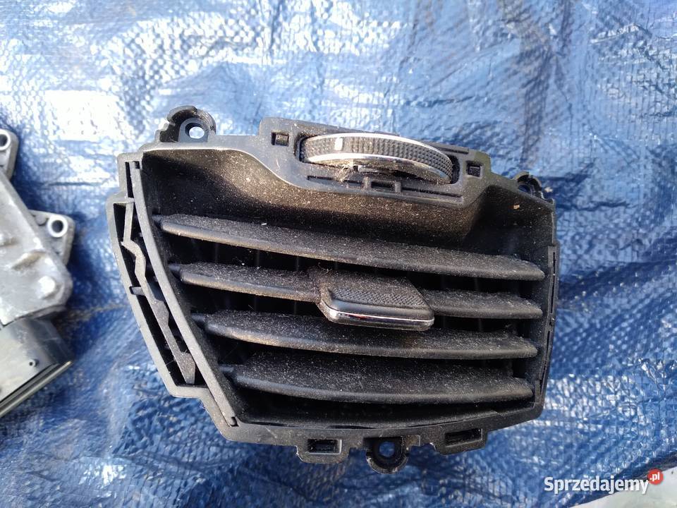 Kia Sportage III kratka nawiewu prawa 974903W000 Strzelce Krajeńskie