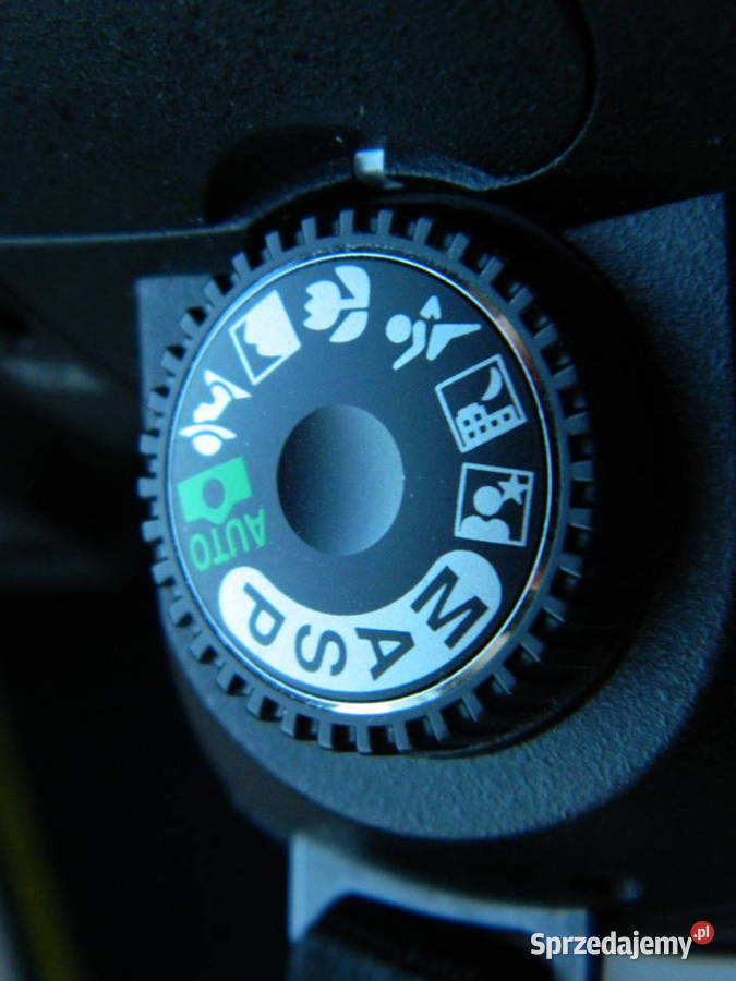 NIKON Lustrzanka cyfrowa D70 2 obiektywy lampa dolnośląskie Wałbrzych