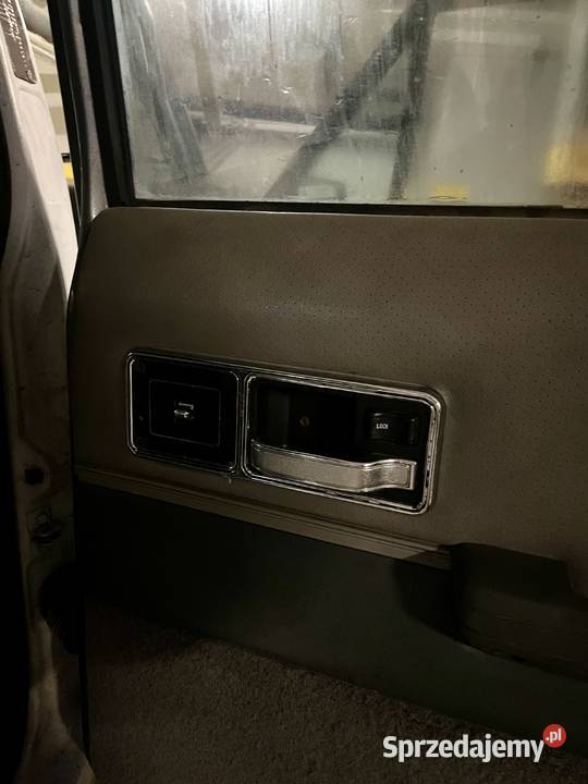 Jeepa Cherokee XJ 40 Kielce sprzedam