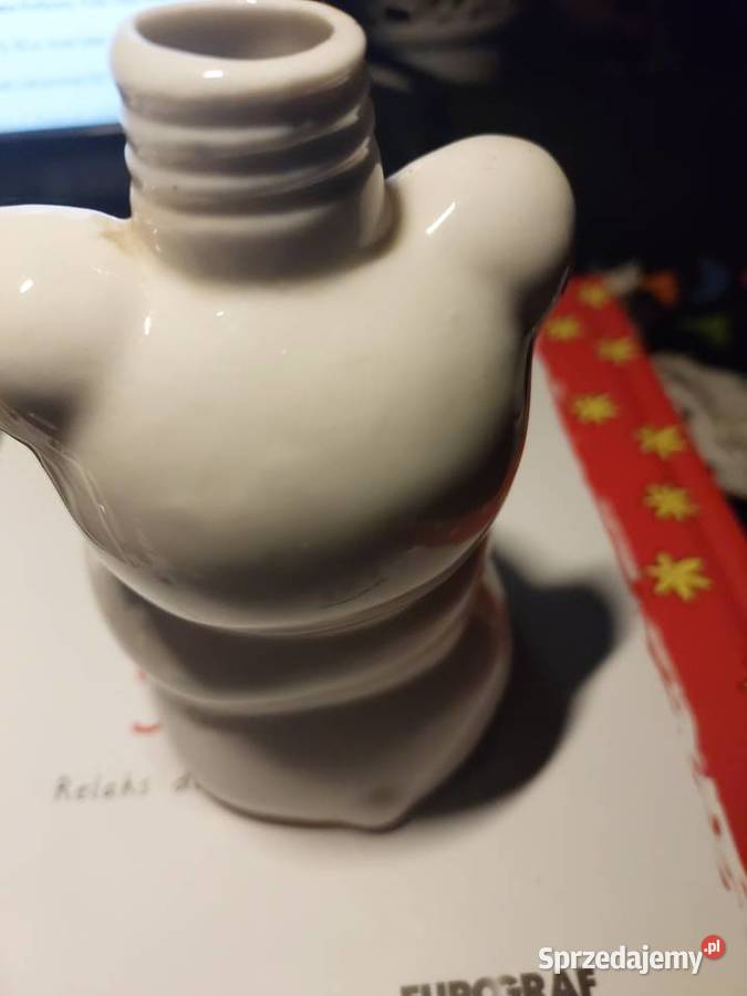 Ceramiczny mały biały miś stary Wrocław sprzedam