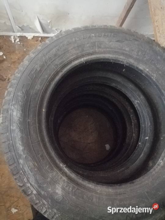 Sprzedam opony 15 16 17 27 sztuk plus 3felgi200 lubelskie Zamość