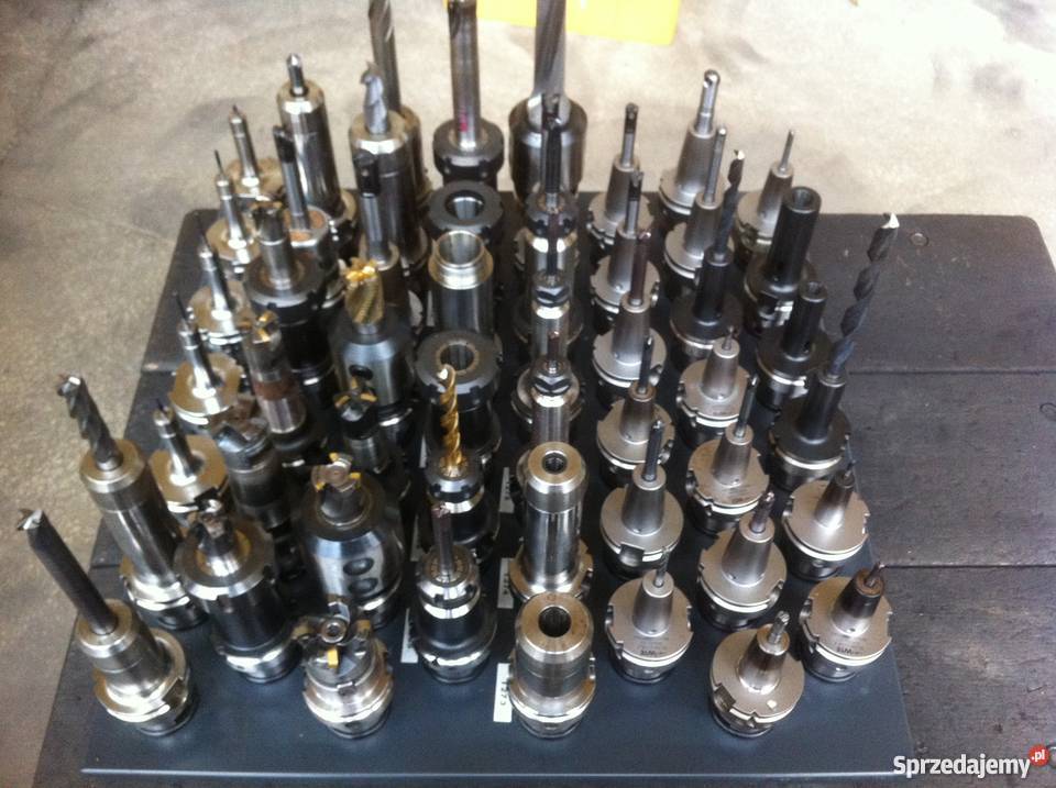 CENTRUM CNC oprawka HSKA63narzędzia sprzedam
