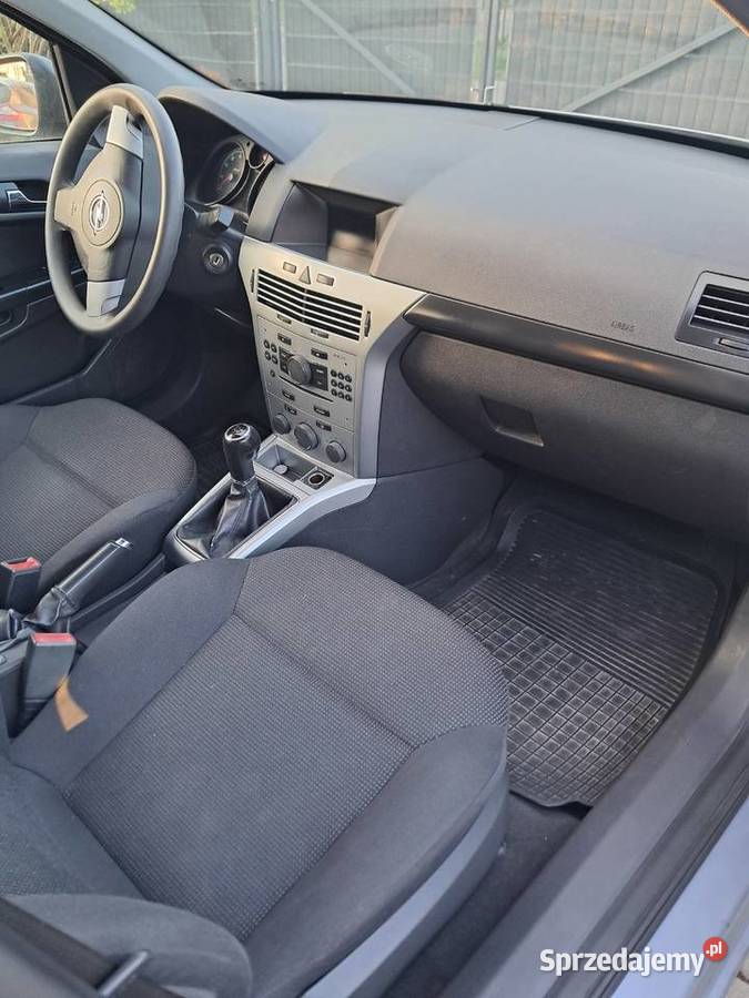 Opel Astra 2009 14 Zadbany Astra Zawiercie
