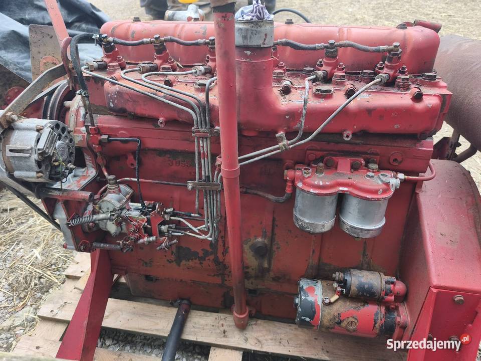 Silnik international 531