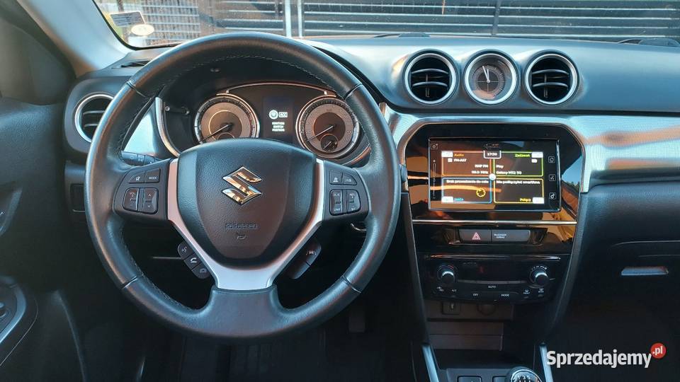 Suzuki Vitara 14T stan oryginał 100 manualna Motoryzacja Niedomice sprzedam