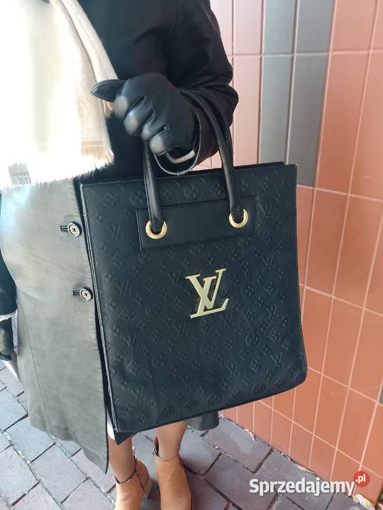 Luis Vuitton Czarna torebka biznesowa do ręki Kraków