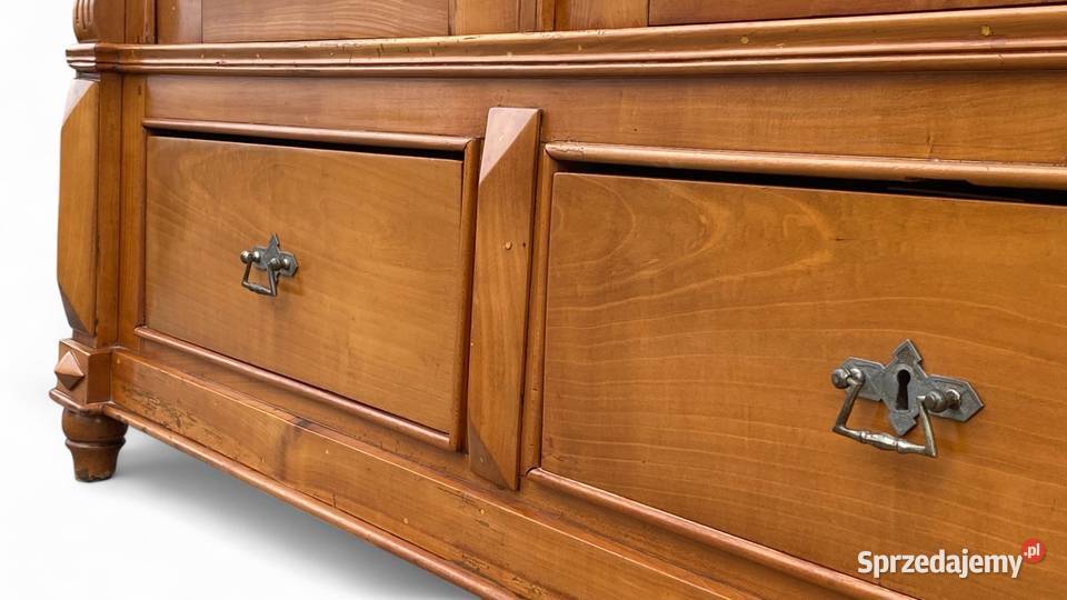 Stara stylowa szafa dwudrzwiowa z szufladami Gryfice