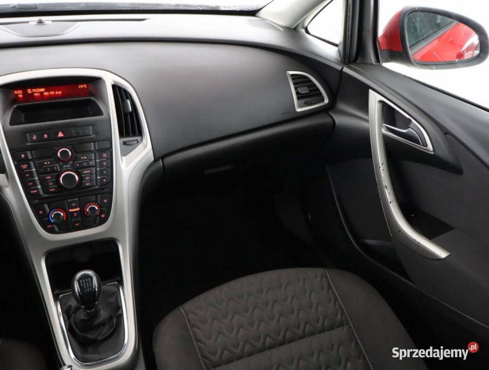 Opel Astra 14 T Bielany Wrocławskie