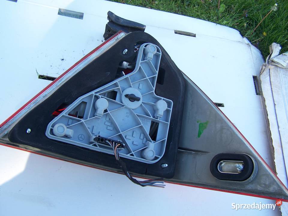 Lampa tylna lewa w stanie 163KM Pszów
