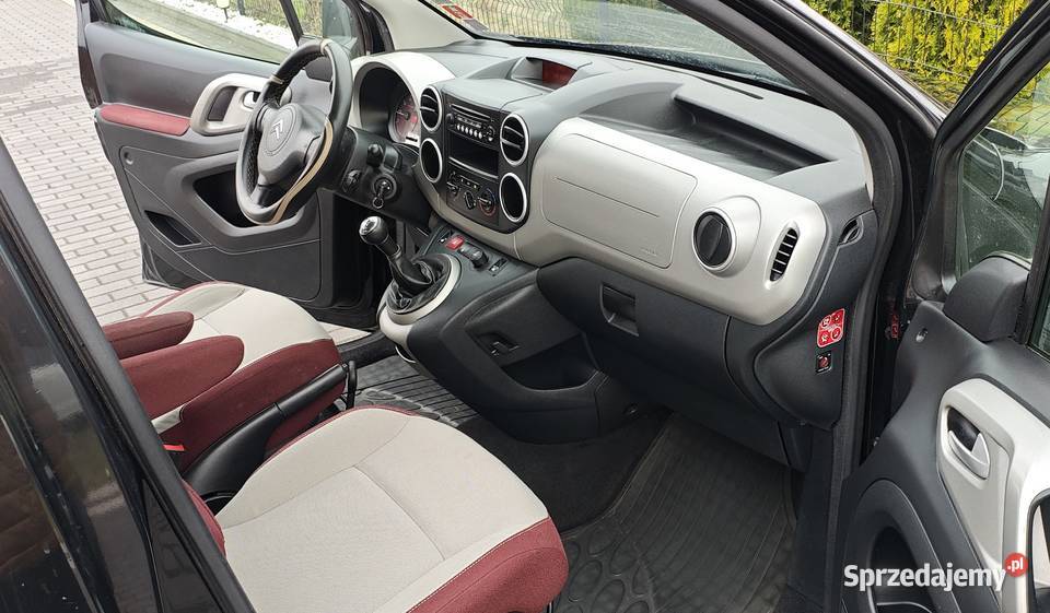 Citroen Berlingo MultiSpace 16 Benzyna 195000km śląskie Wola