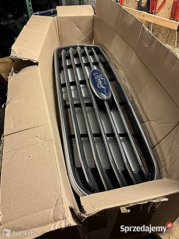 Sprzedam atrapę grila ford sprzedam