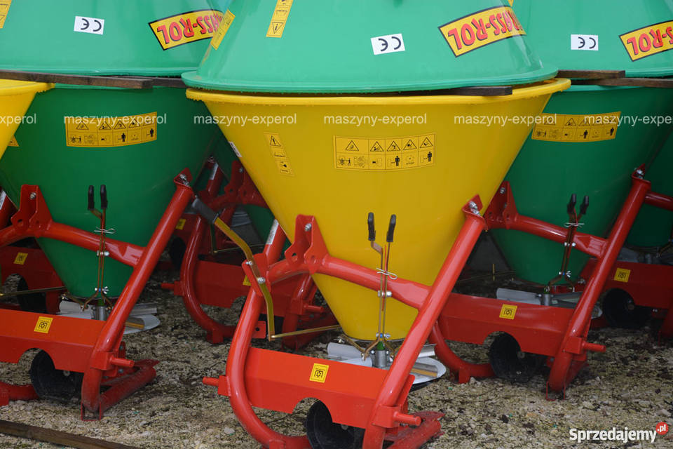 Rozsiewacz do nawozów Lejek 300 500 litrów nieuszkodzony Radzyń Podlaski