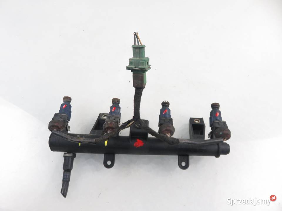 LISTWA WTRYSKOWA PEUGEOT 206 16 9625194080C sprzedam