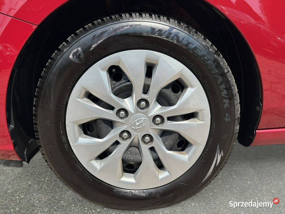 Hyundai i30 15 DPI Classic Z polskiego salonu klimatyzacja Warszawa