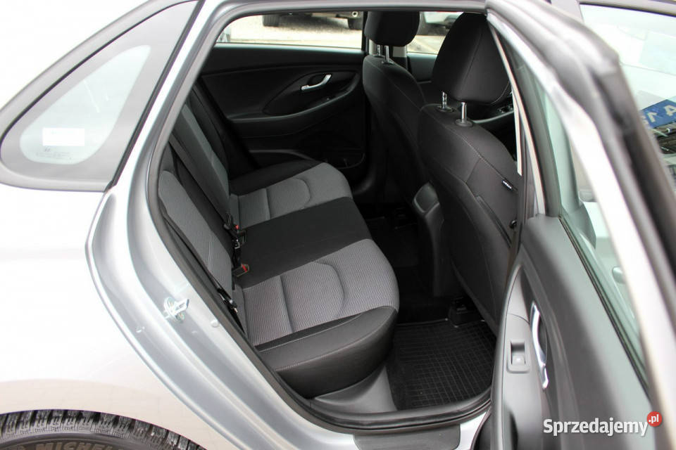 Hyundai i30 Gwarancja Fabryczna SalonPL FV23 ASO benzyna i30 Hyundai Sokołów