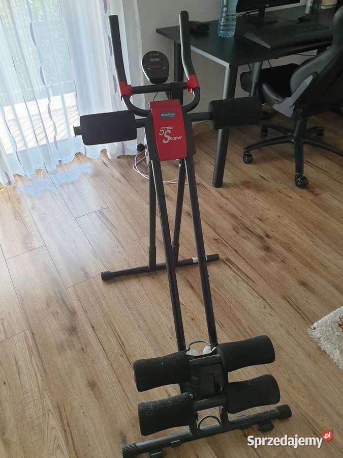 Body Action Fitness mięśnie brzucha Pawęzów