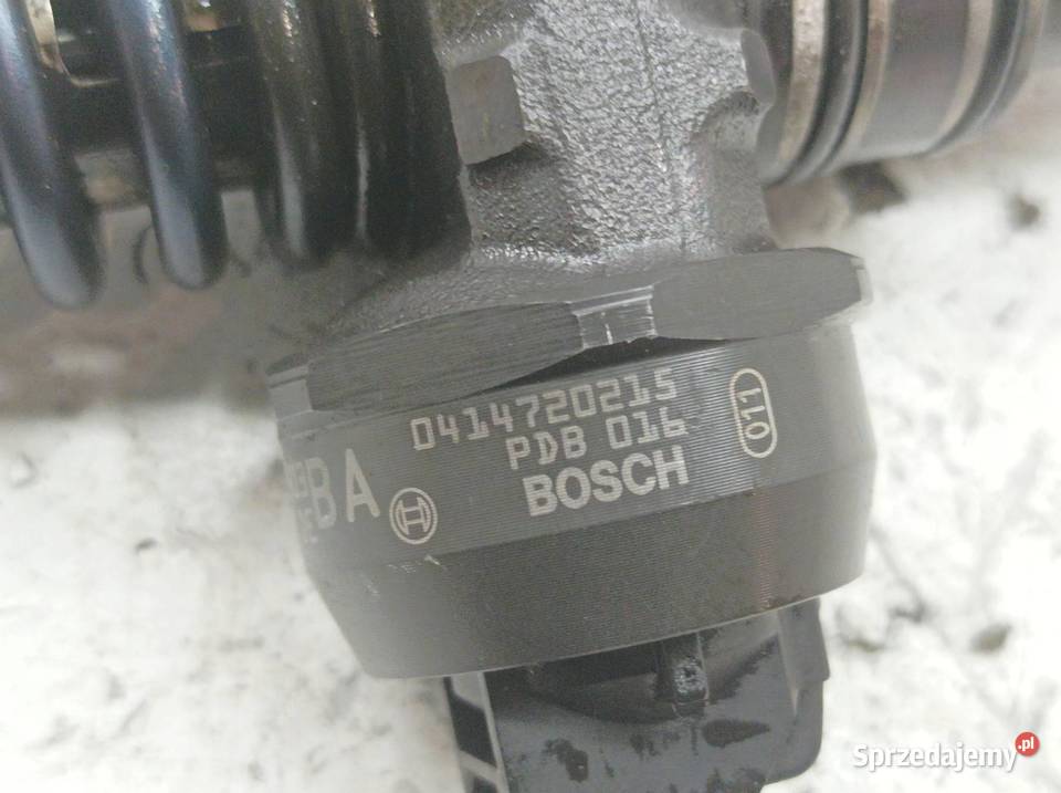 POMPOWTRYSKIWACZ 038130073AG 0414720215 19 TDI sprzedam