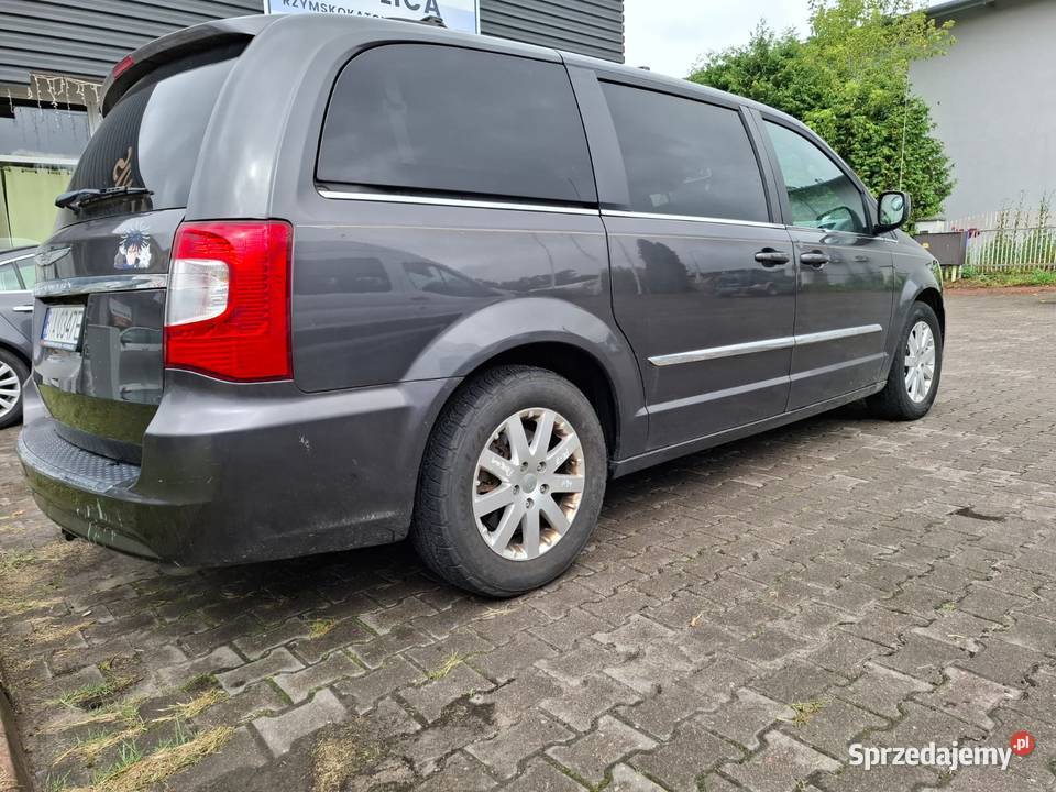 Chrysler Town and Country 2016 przebieg 170 Wasilków