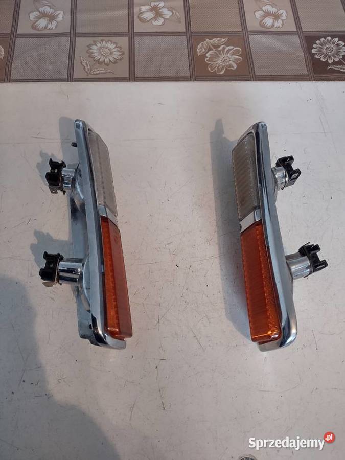 FIAT 125 P 1300 LAMPY KIERUNEK POZYCJA PRZÓD lubelskie