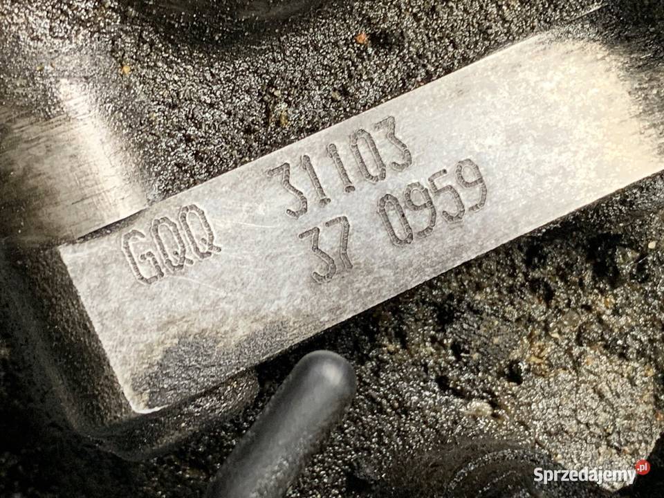 SKRZYNIA BIEGÓW VW GOLF V GQQ 19 105 0310 sprzedam