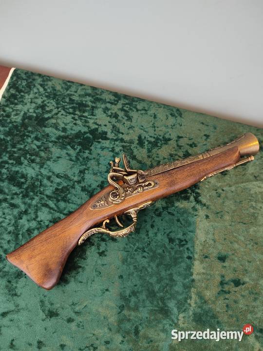 Piękna replika garłacza włoskiego z XVII wieku Łódź