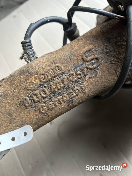 Zwrotnica lewy przód Passat b5 19tdi 110 Bydgoszcz