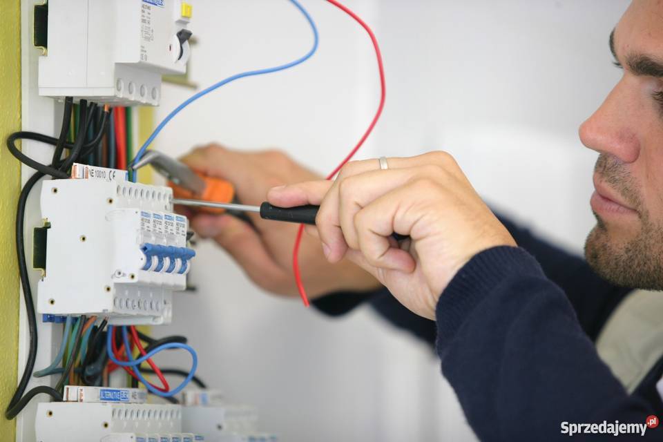 Pomiary instalacji elektrycznej mieszkań domów Usługi Wejherowo usługi budowlane