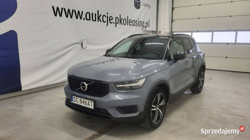 Volvo XC 40 B4 B AWD RDesign aut wielofunkcyjna kierownica