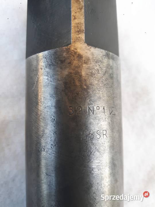 Frez tokarski duży masywny 32mm na kwadrat 25mm