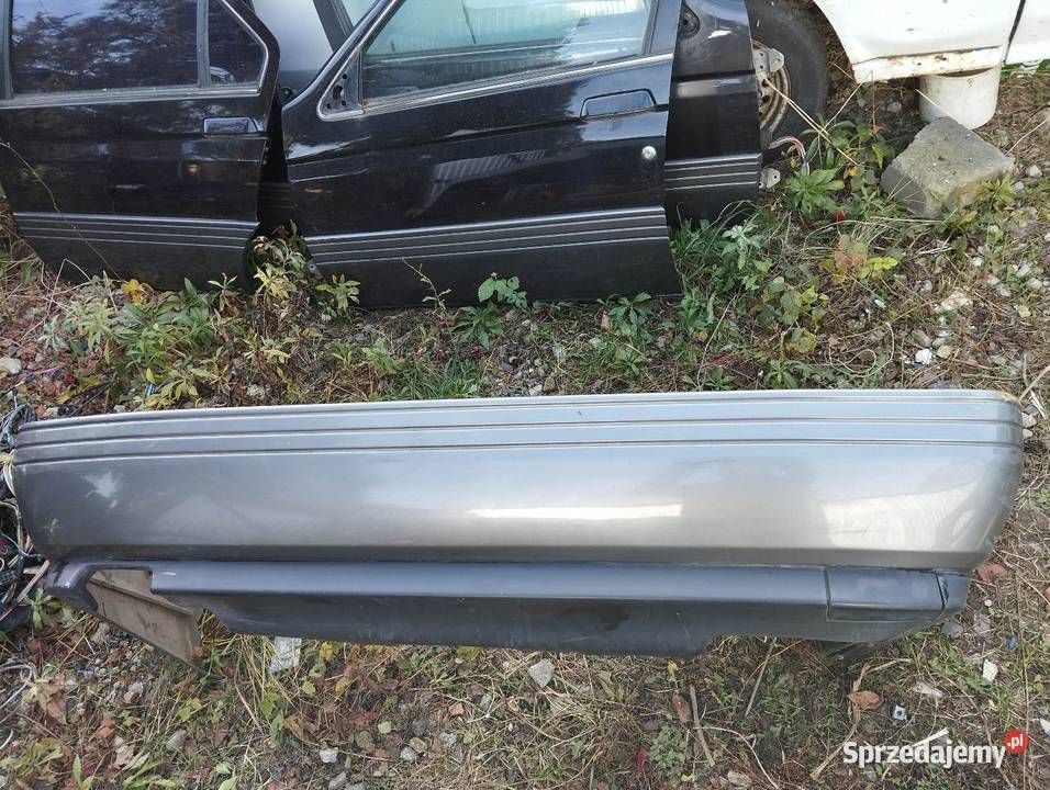 Zderzak tył alfa 164 przedlift Poznań