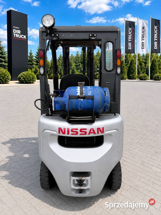 Wózek widłowy NISSAN P1D1A15LQ 1F1 2010 LPG 15T Nissan Tomaszów Mazowiecki
