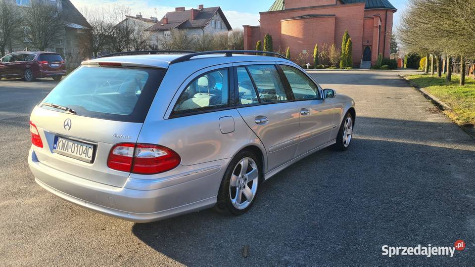 Mercedes w211 50v8 4x4 Klasa E Michałowice
