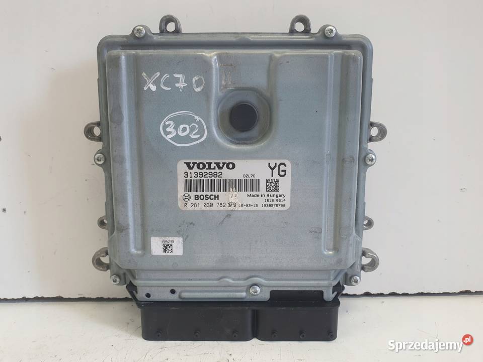 Volvo XC60 24 D5 STEROWNIK SILNIKA 31392982 osobowe Komputery Janów