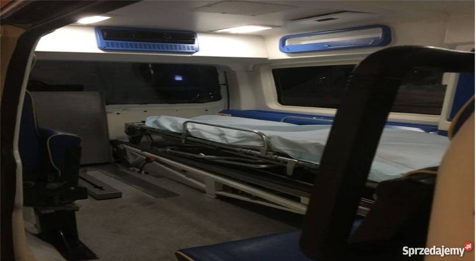 VW T5 Sprzedam wyposażenie karetki pogotowia Warszawa