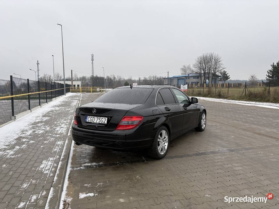 Sprzedam Mercedesa w204 przyciemniane szyby kujawsko-pomorskie Golub-Dobrzyń