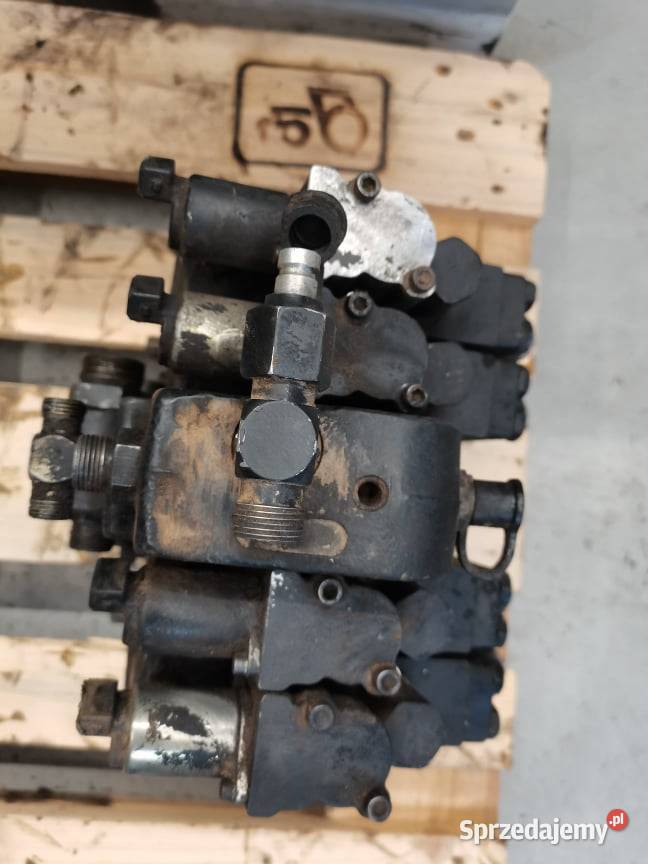 Case MX Magnum 2002r Blok sterujący hydrauliką Wilkowo