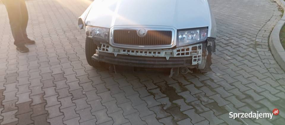 Sprzedam uszkodzenia Skodę fabie 1 całą na podkarpackie Dębica