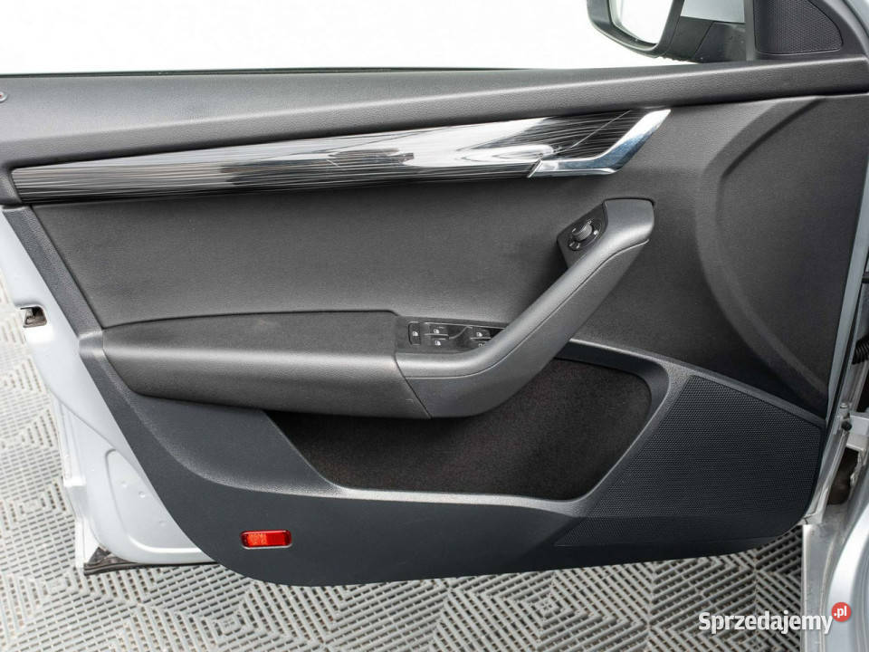 koda Octavia 20 TSI Style DSG Podgrzf i szyba benzyna sprzedam