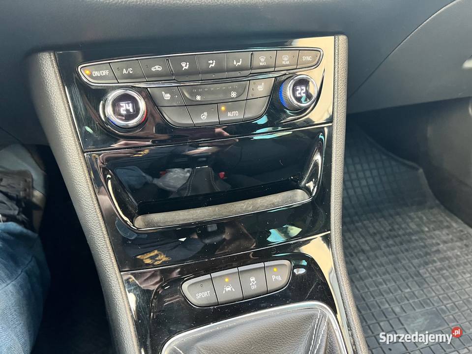 Opel Astra K 14 Turbo 150 mały przebieg 66 nawigacja Łódź