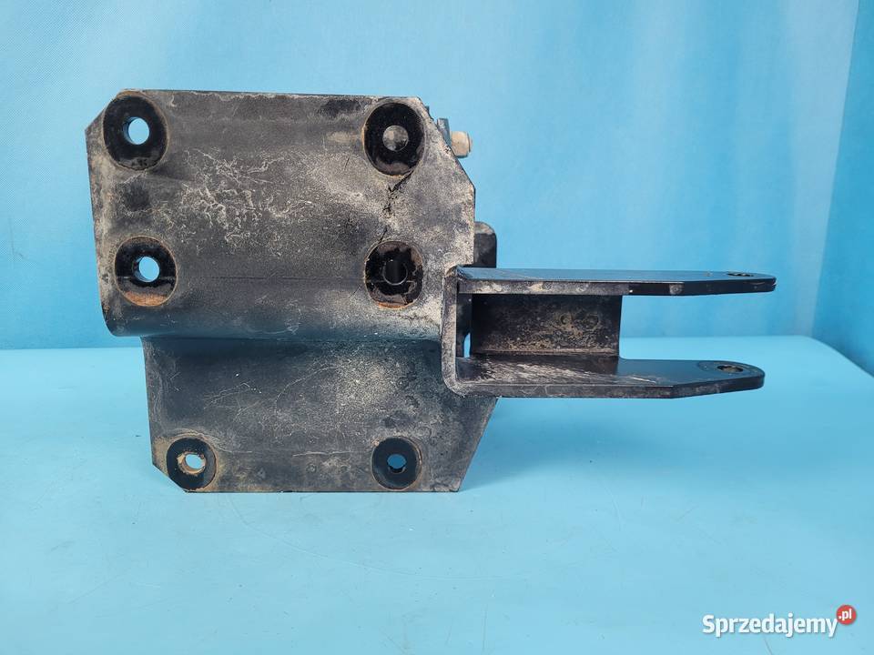 DEUTZFAHR 6130 TTV WSPORNIK ZAWIESZENIA KABINY Kolno sprzedam