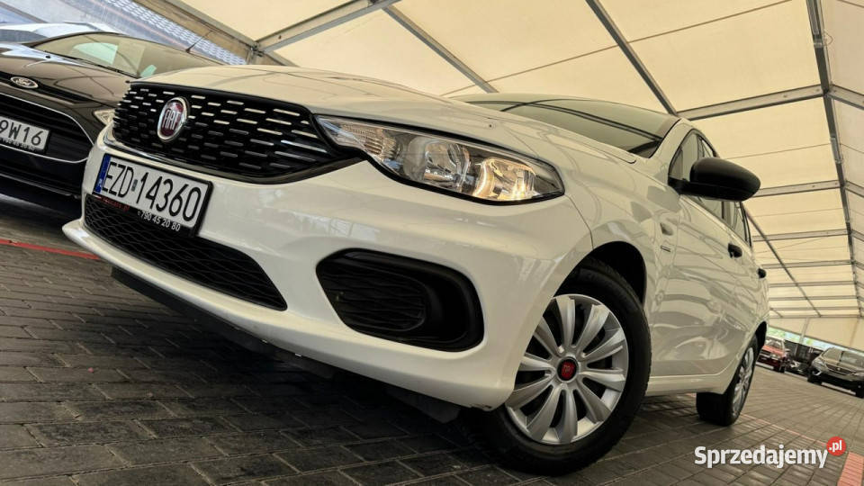 Fiat Tipo Fiat Tipo II 2016 serwisowany w ASO łódzkie Zduńska Wola sprzedam