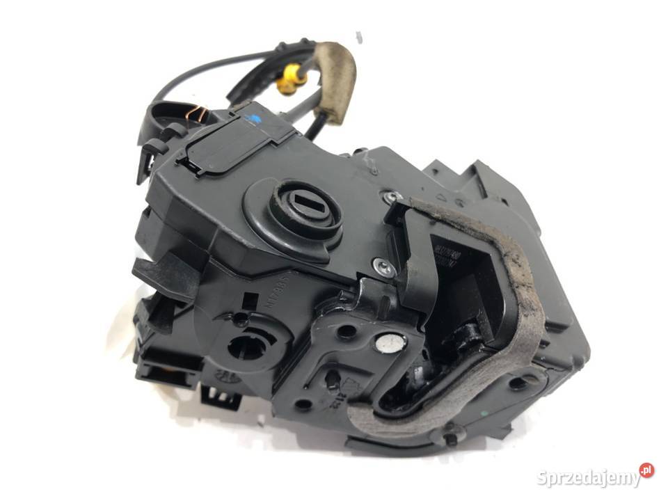 ZAMEK DRZWI PRAWY TYŁ CITROEN C4 III Hatchback