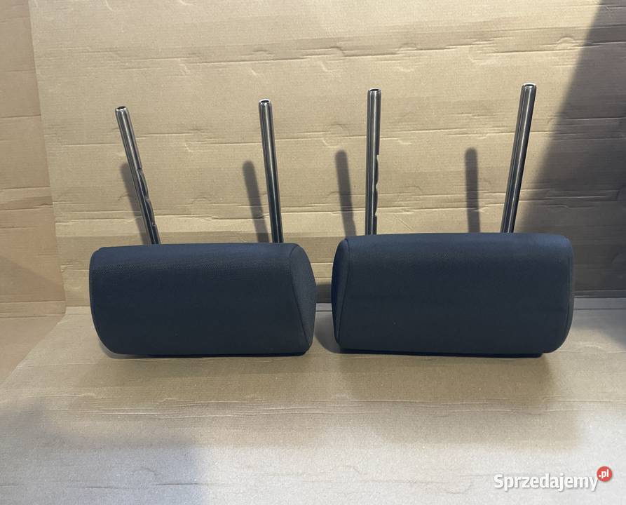 Zagłówki 2 Skoda Octavia II tylna kanapa wielkopolskie