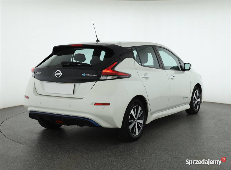 Nissan Leaf 40 kWh 110KM