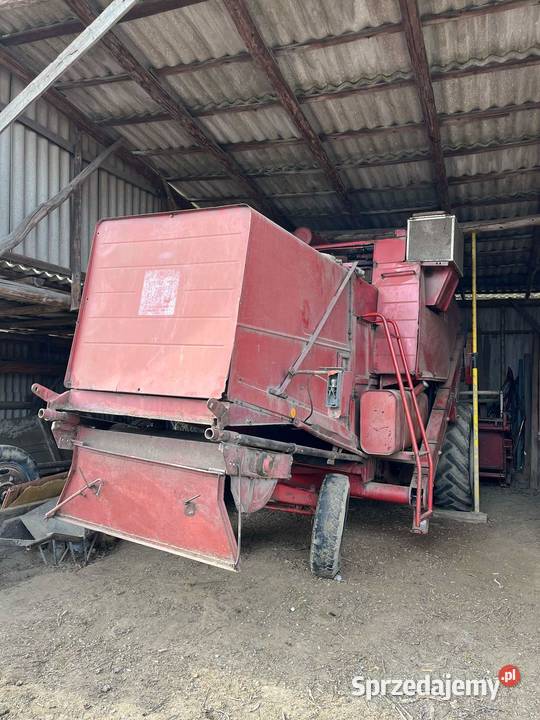 Części do kombajnu International 431321 silnik sprzedam