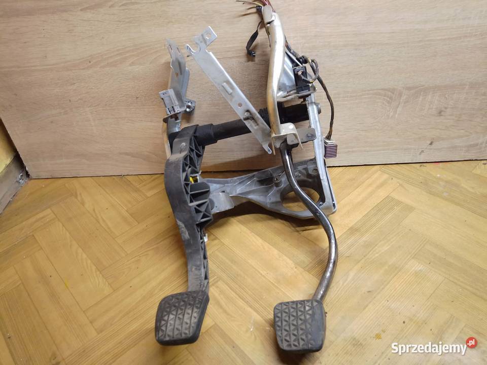Opel Vectra C 19 CDTI 120 Z21B 07r Pedał hamulca Sompolno sprzedam