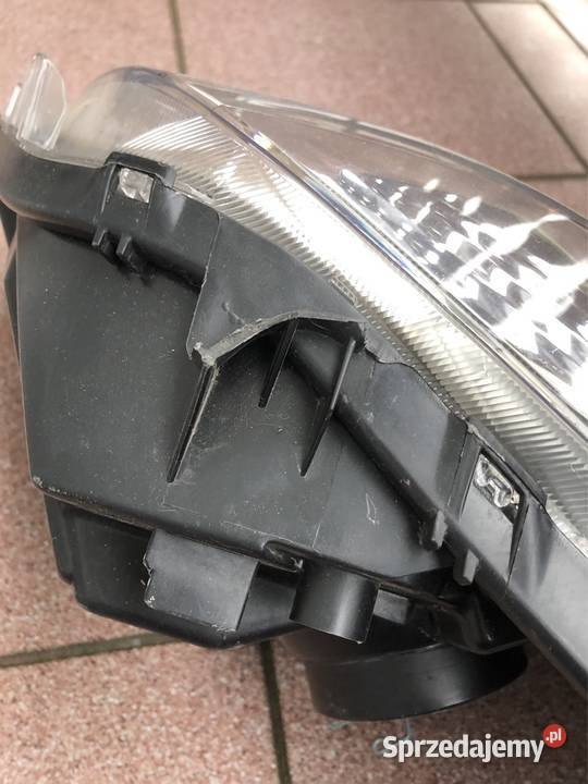 LAMPA PRZÓD LEWA TOYOTA YARIS II 2 LIFT Kozy
